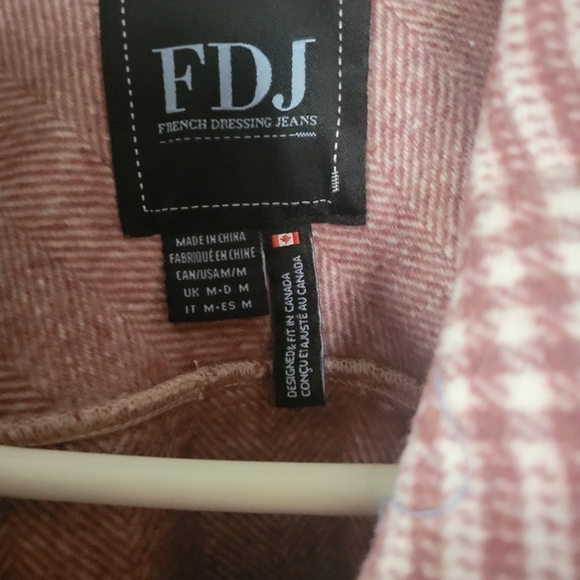 Jacket - Picture 3 of 4